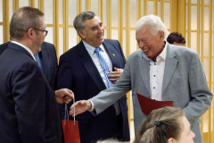 18-42-34_R1009155_DSC-RX10M4_HBAK